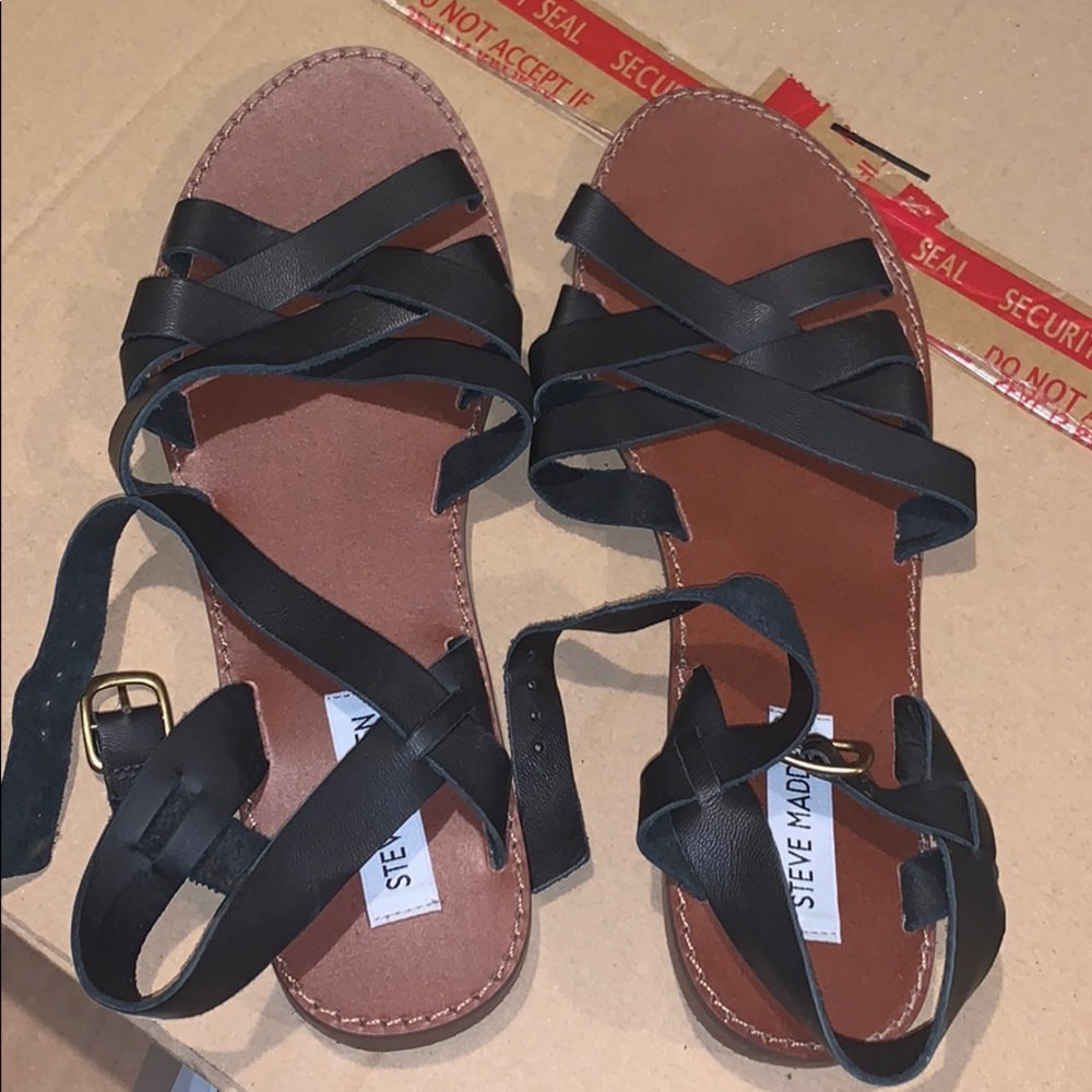 Steve Madden black sandals 8.5